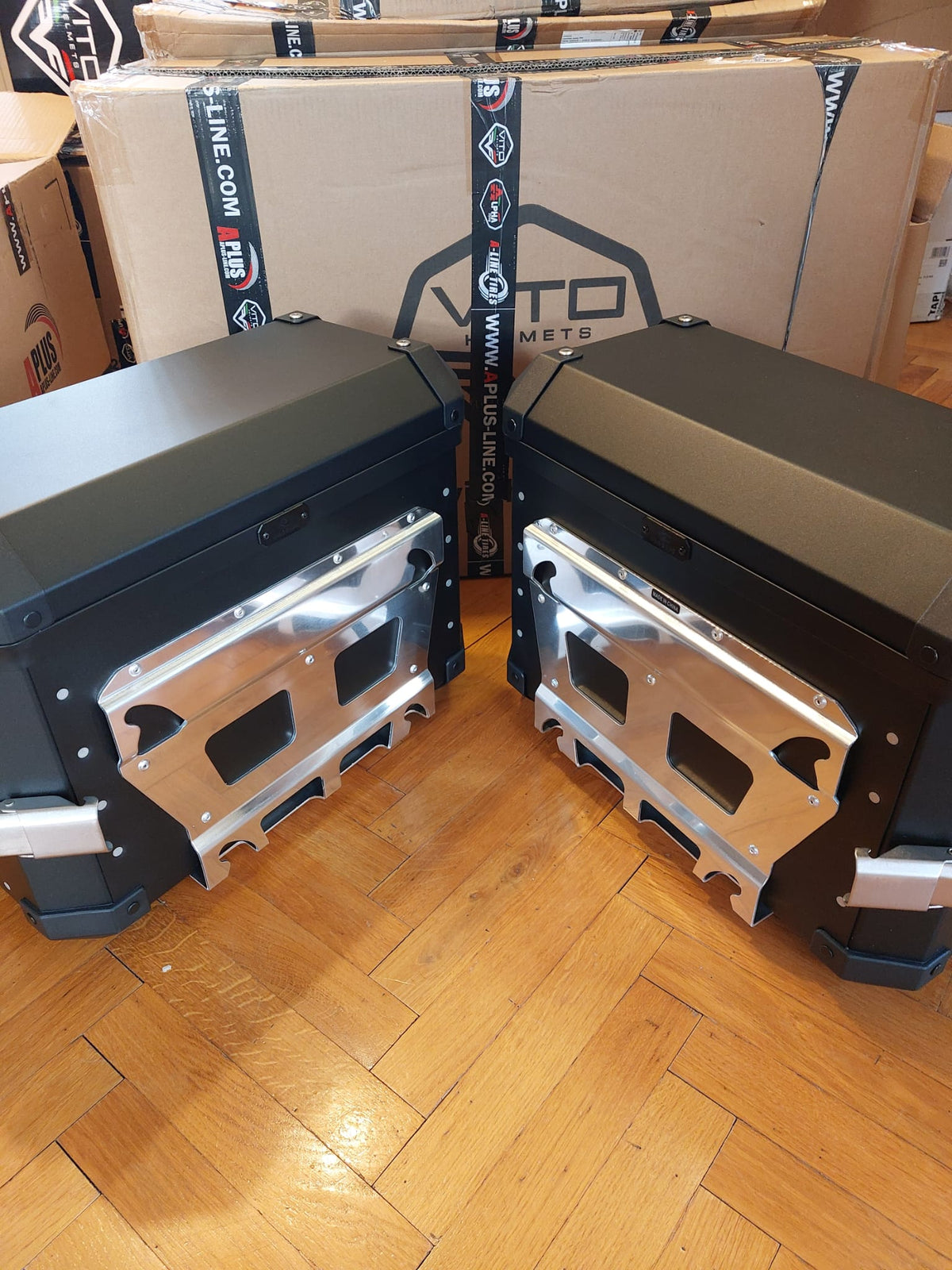 Alu bočni koferi 2x36 litara Coocase